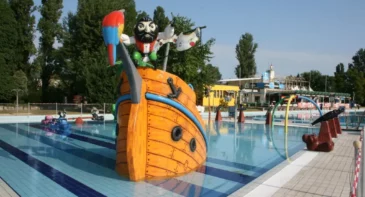 Budapest Palatinus Bath Full-Day Admission