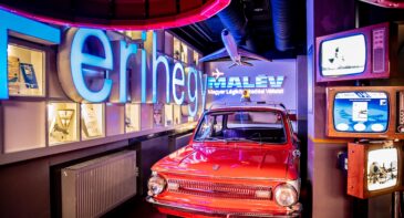 Retro Experience Center