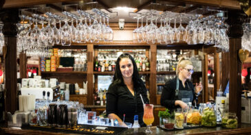 Late Night Cruise with Drink Options