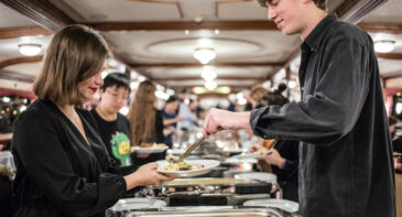 Danube Cruise with Hungarian Dinner and Live Music